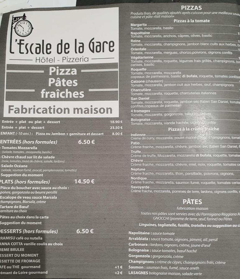 Hotel L'Escale De La Gare Saumur Esterno foto